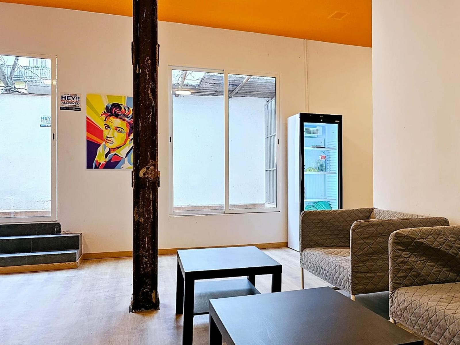 Arc House Pop Art Vandrerhjem Madrid Eksteriør bilde