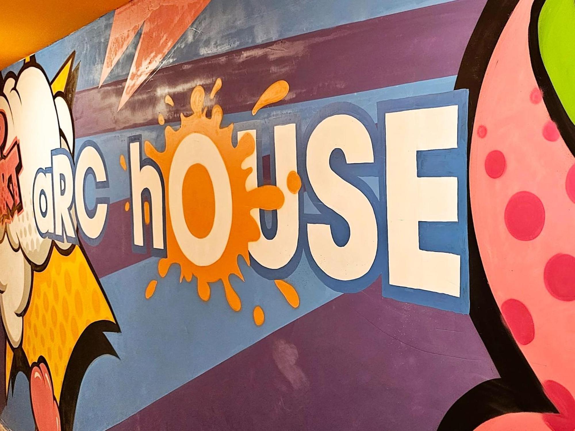 Arc House Pop Art Vandrerhjem Madrid Eksteriør bilde