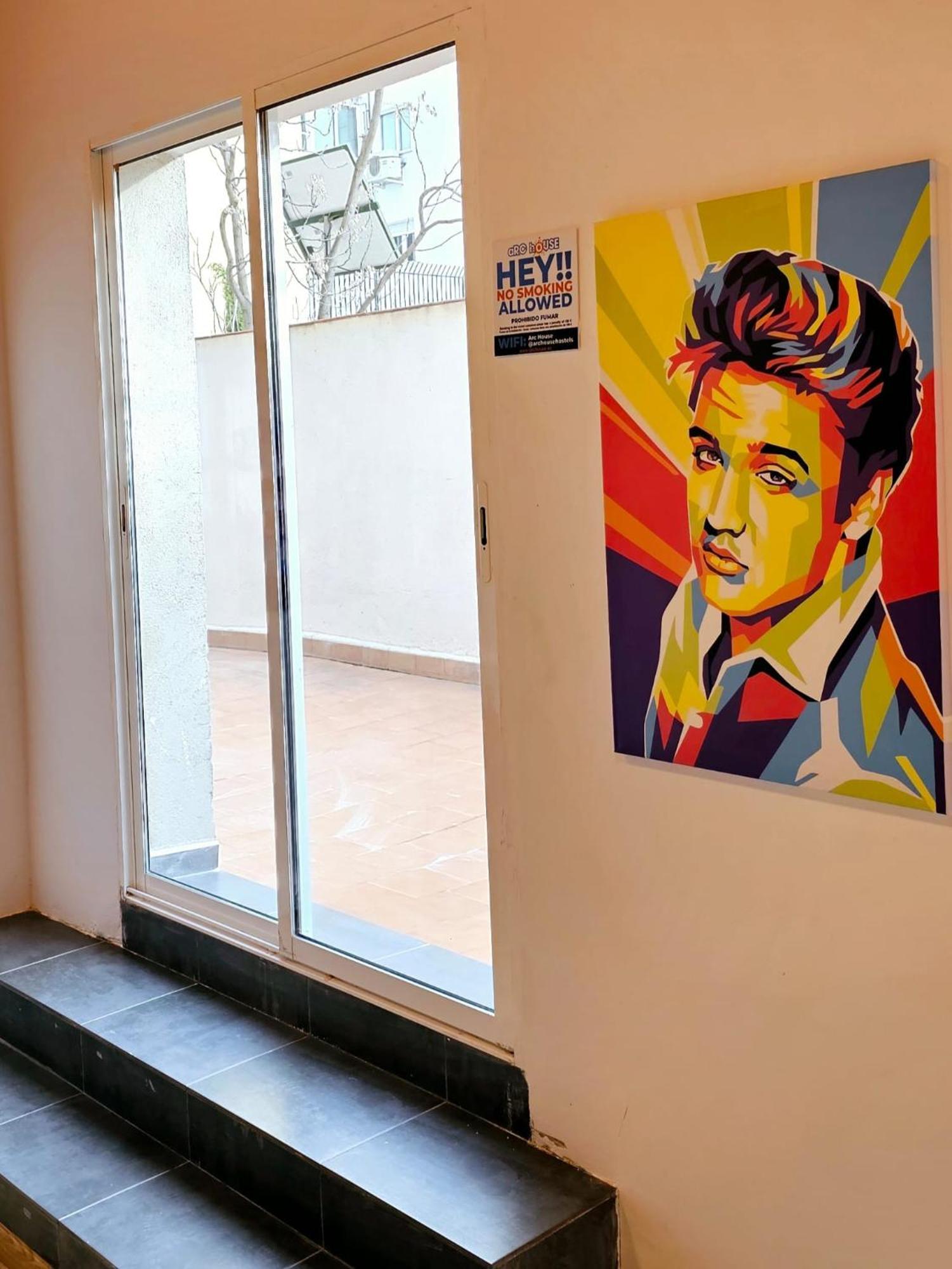 Arc House Pop Art Vandrerhjem Madrid Eksteriør bilde
